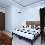Oyo 6576 Viskon Rooms