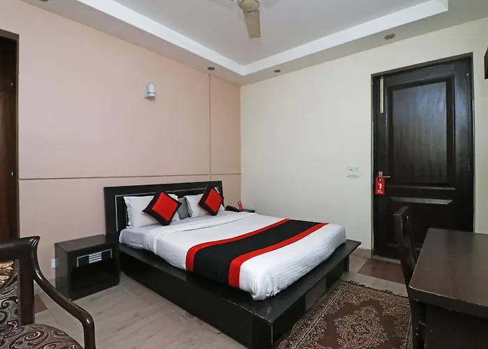 Oyo Shweta Inn Near Appu Ghar