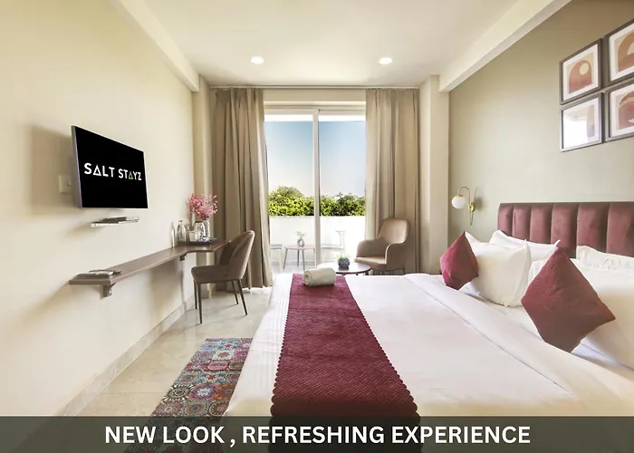 Saltstayz Select - Near Sohna Road City Center