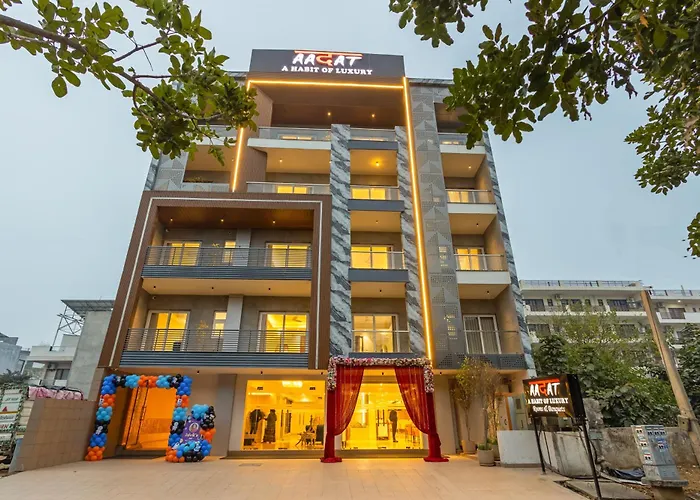Aadat Hotel Near Artemis Hospital Gurgaon