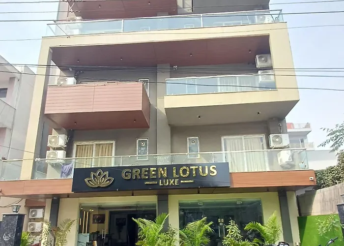 Green Lotus Luxe