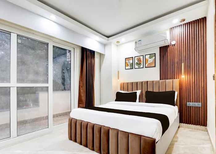 Super Hotel O Sector 43 Gurgaon