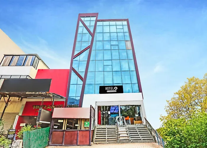 Super Hotel O Gurgaon Old Town