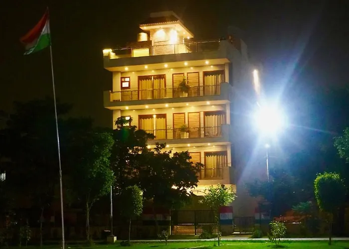 Saavi Hotel Golf Course