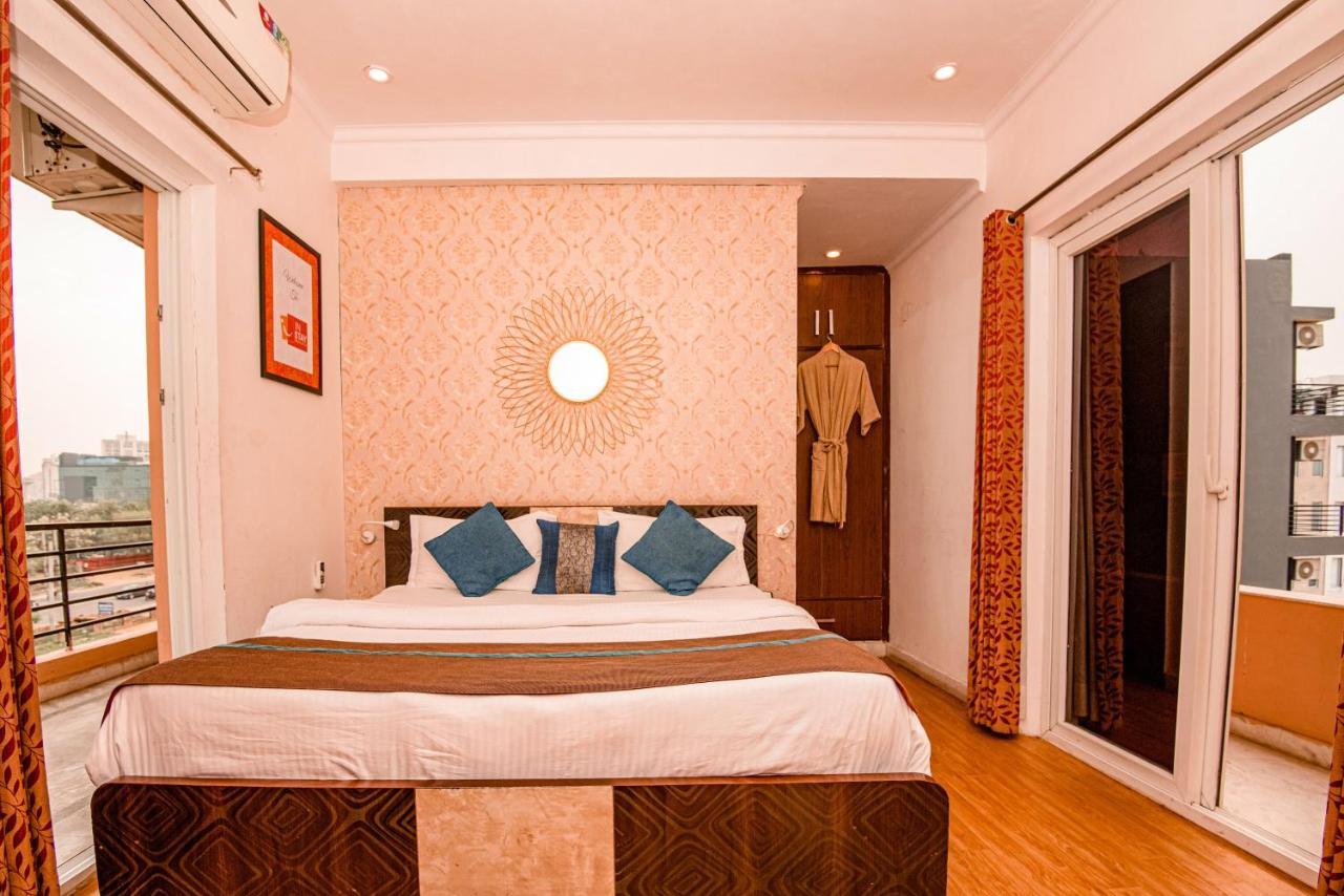 Hotel Instay - 46 Gurgaon