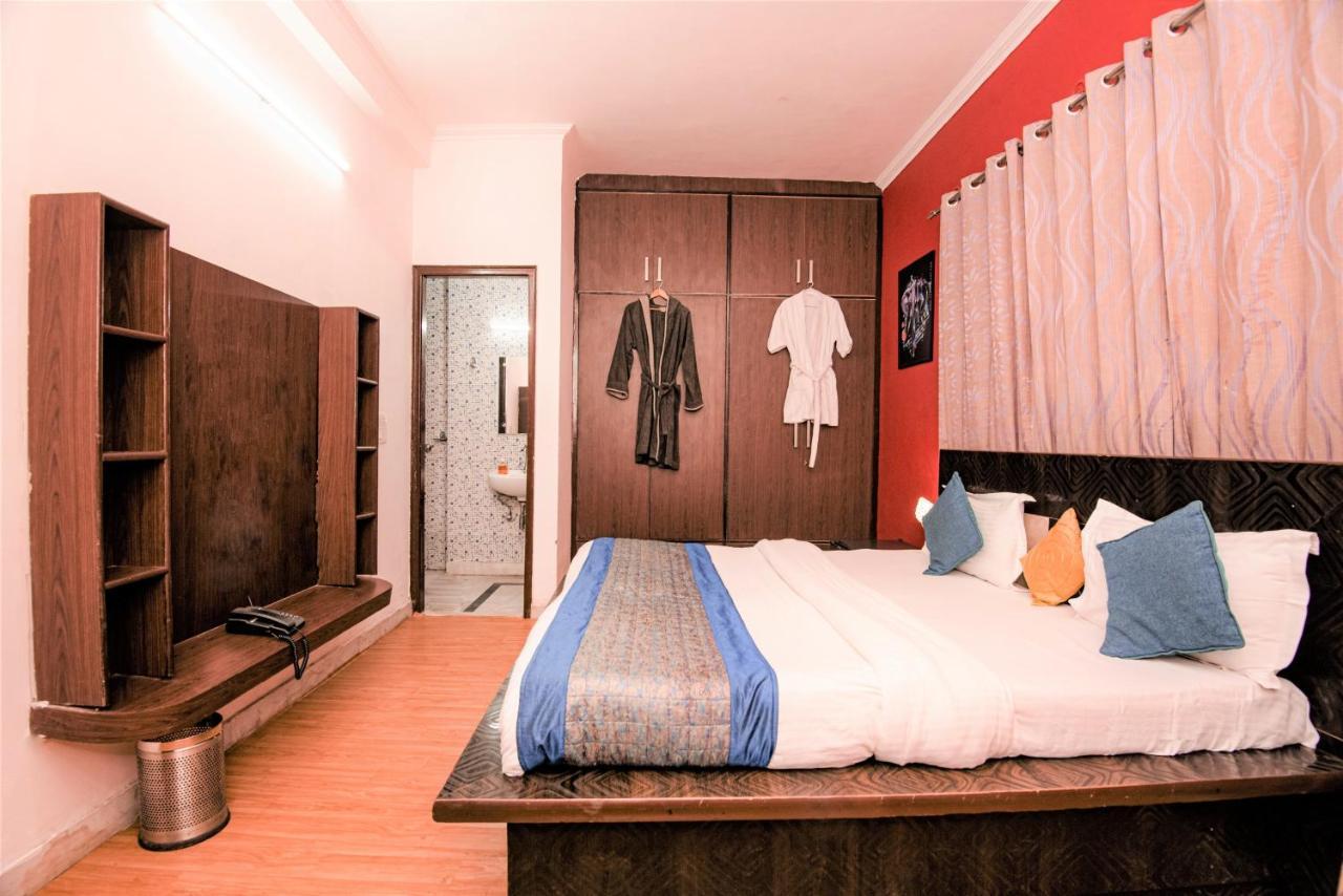 Instay - 46 Hotel Gurgaon