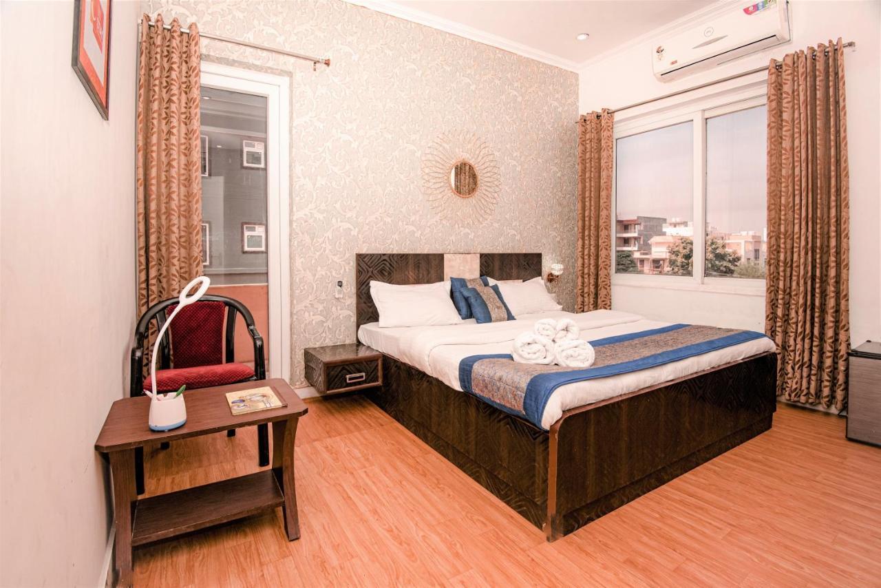 Hotel Instay - 46