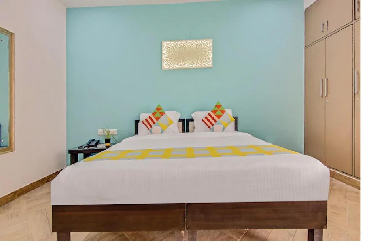 Nuab House - Near Fortis, Max, Medanta, Paras Hospitals And Huda Metro * Gurgaon