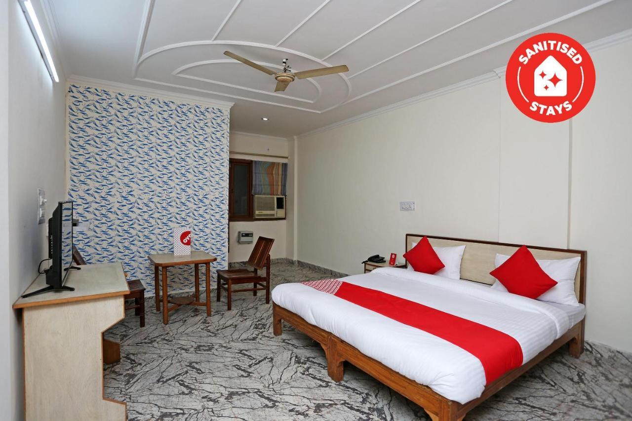 Oyo 14100 D Meridien Hotel 3*