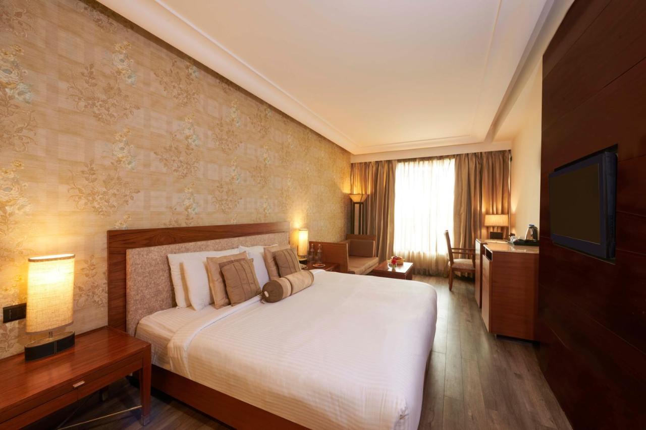 The Galgotias Gurugram Hotel