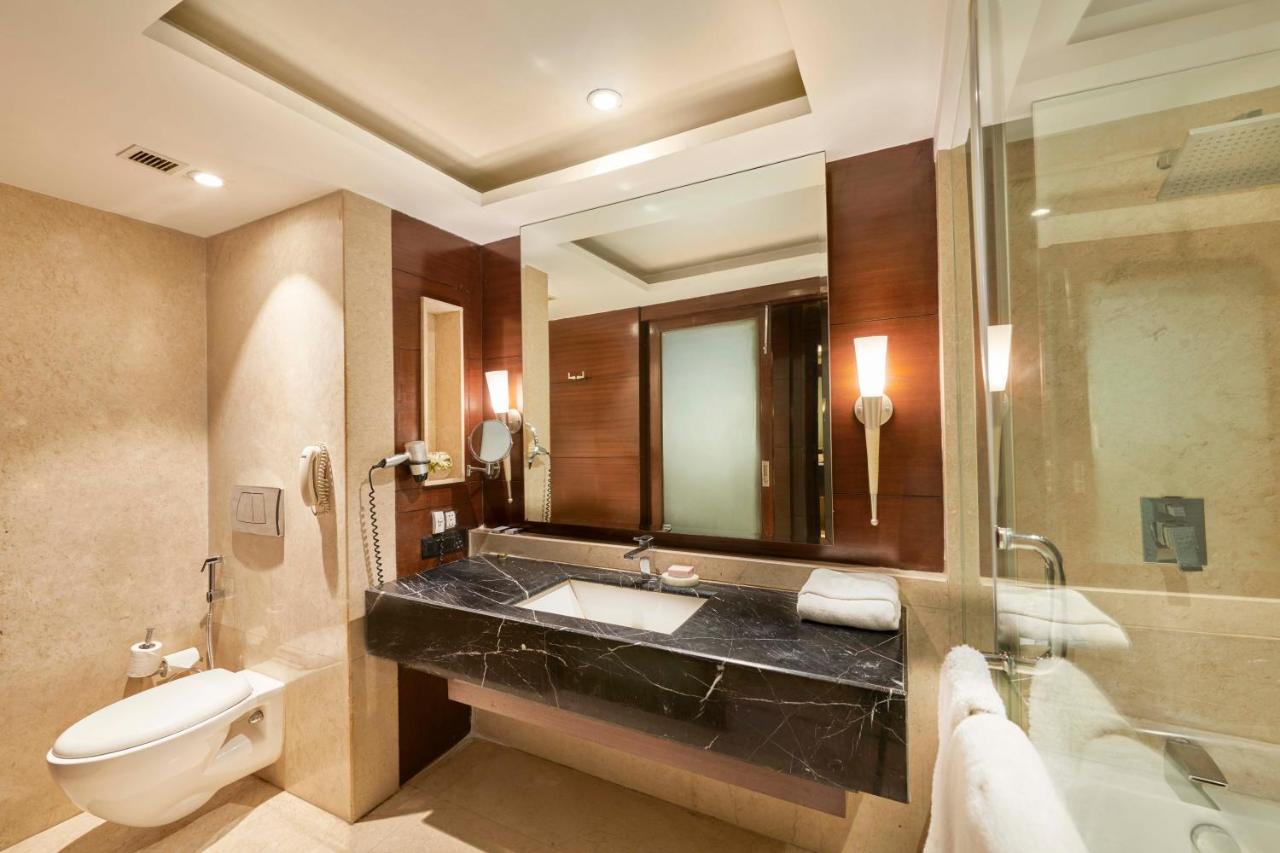 The Galgotias Gurugram Hotel 4*
