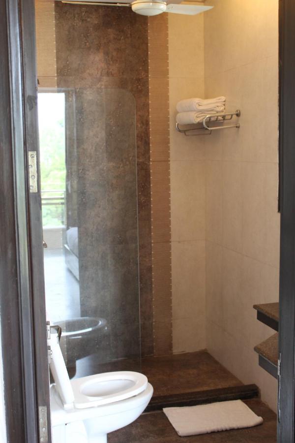 De Luxe 2* Gurgaon