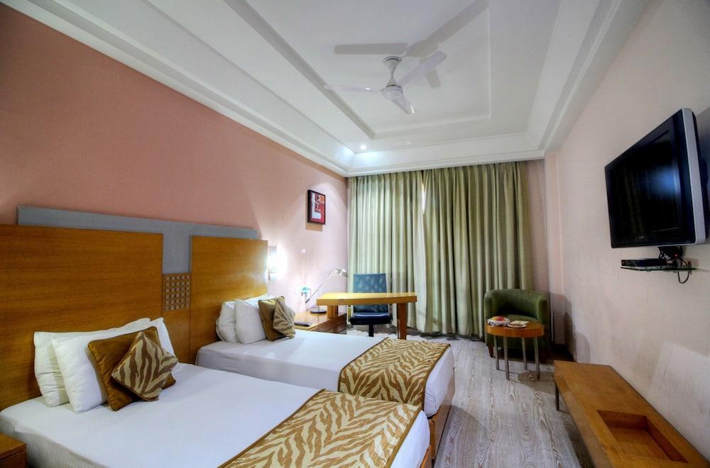 Guest house Earth 2*