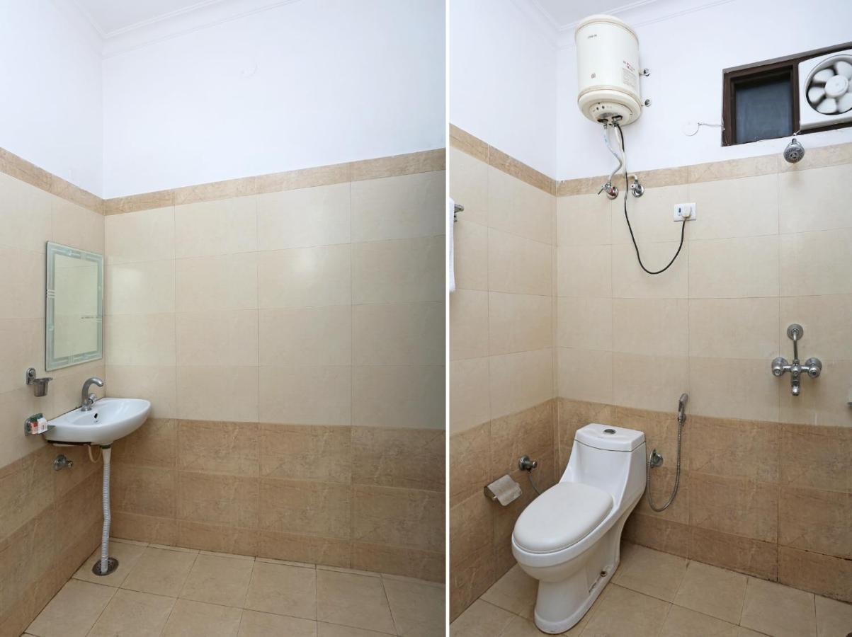 Oyo 8240 Maan Residency