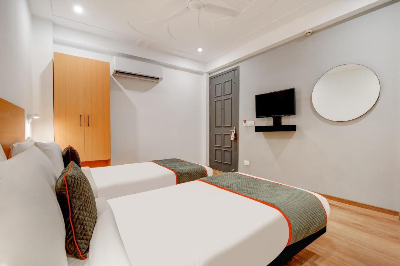 Oyo Townhouse 219, Sector 49, 4* Gurgaon
