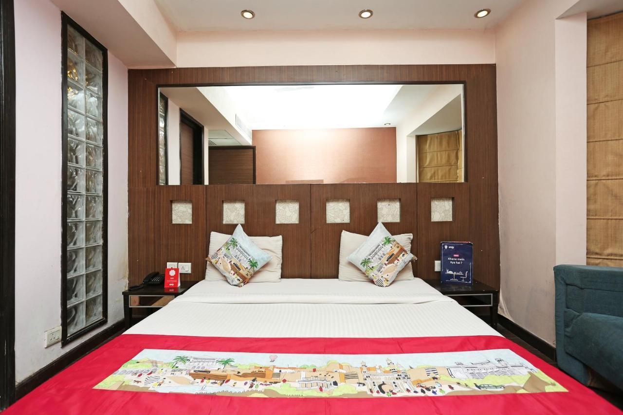 Oyo 386 Lotus Panache Hotel 3*