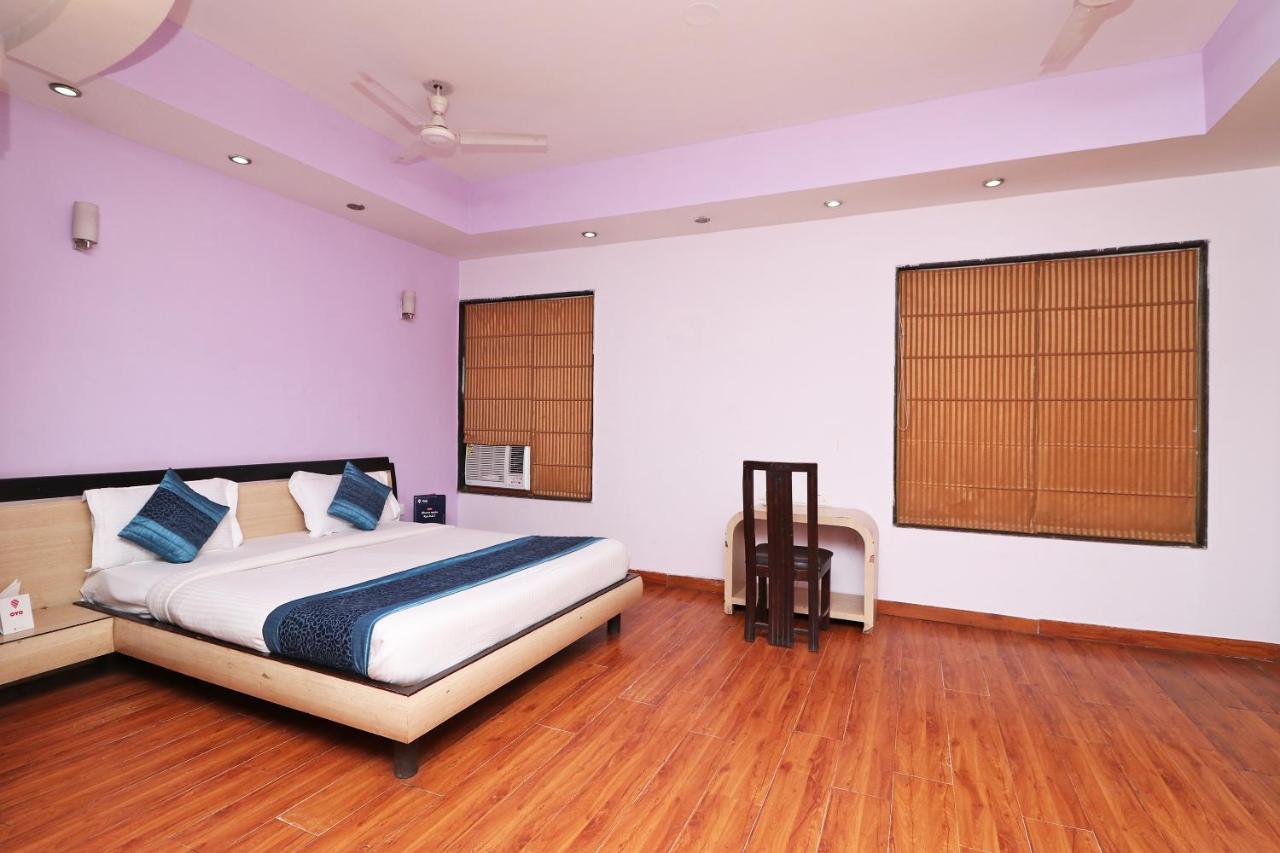 Oyo Flagship 8261 Rao Residency Hotel