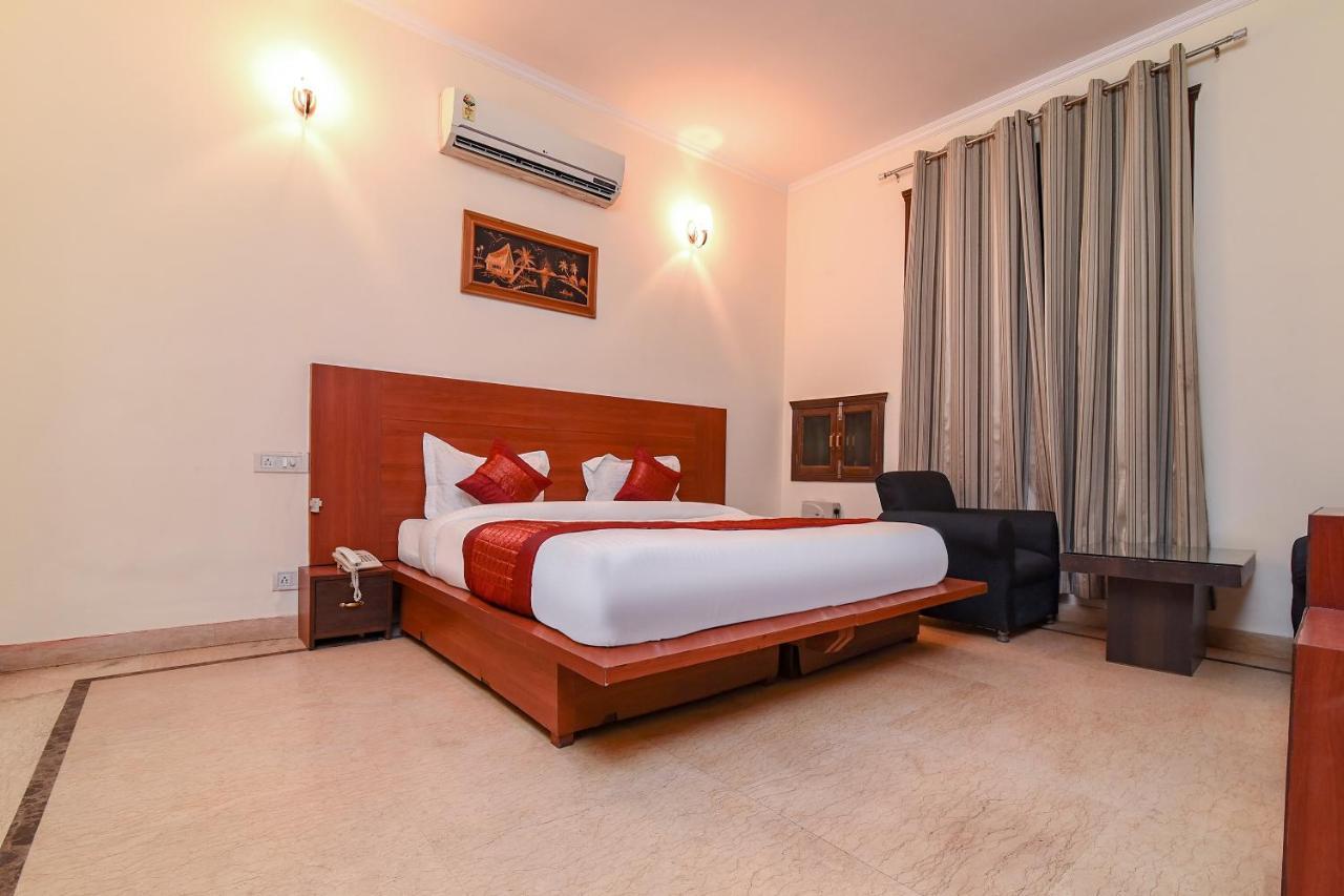 Hotel Oyo 15376 Purple Star