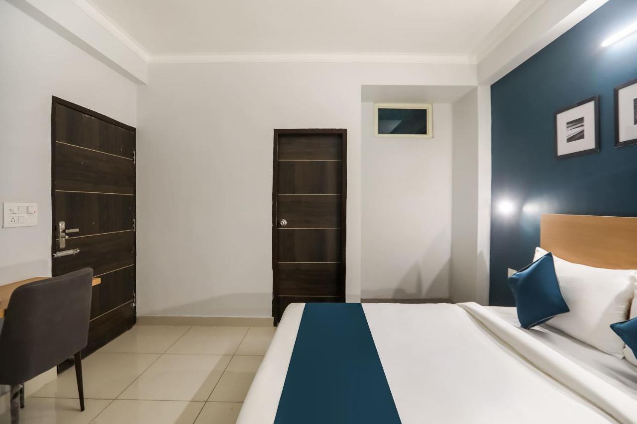 Silverkey Executive 42933 Medanta Corporate Hotel 3*