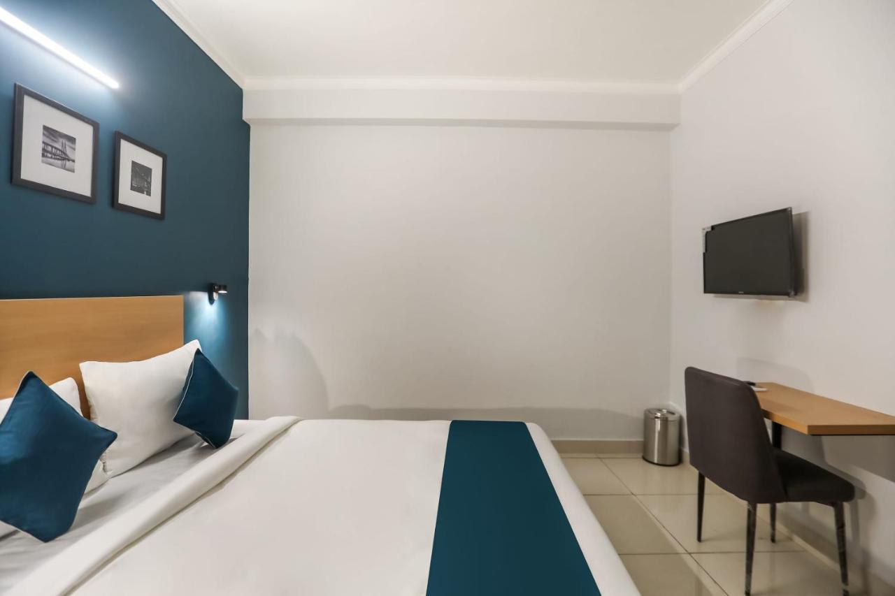 Silverkey Executive 42933 Medanta Corporate Hotel