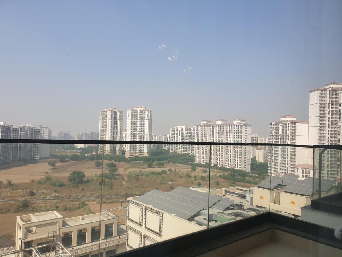 Gurugram Sector 90 By Ihg Hotel 5*