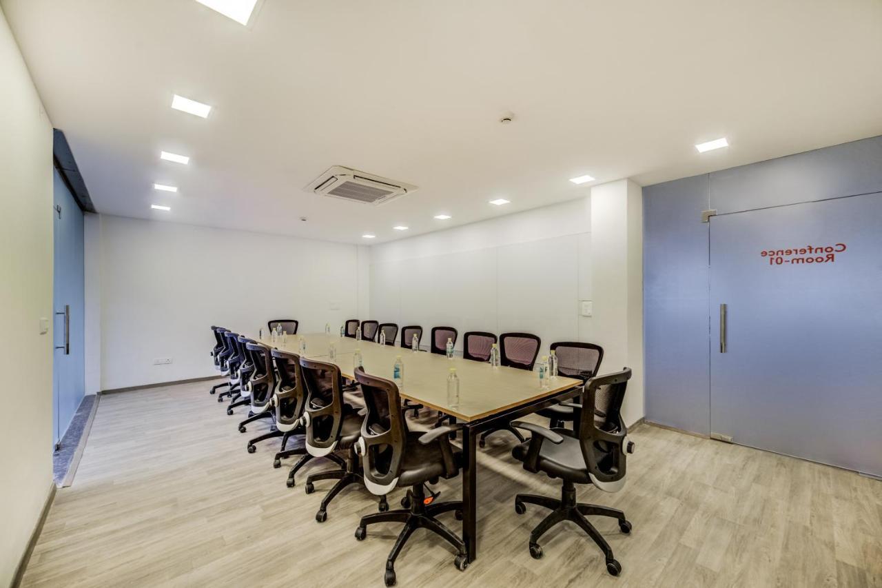 Hotel Super Oyo Townhouse 1251 Luxury
