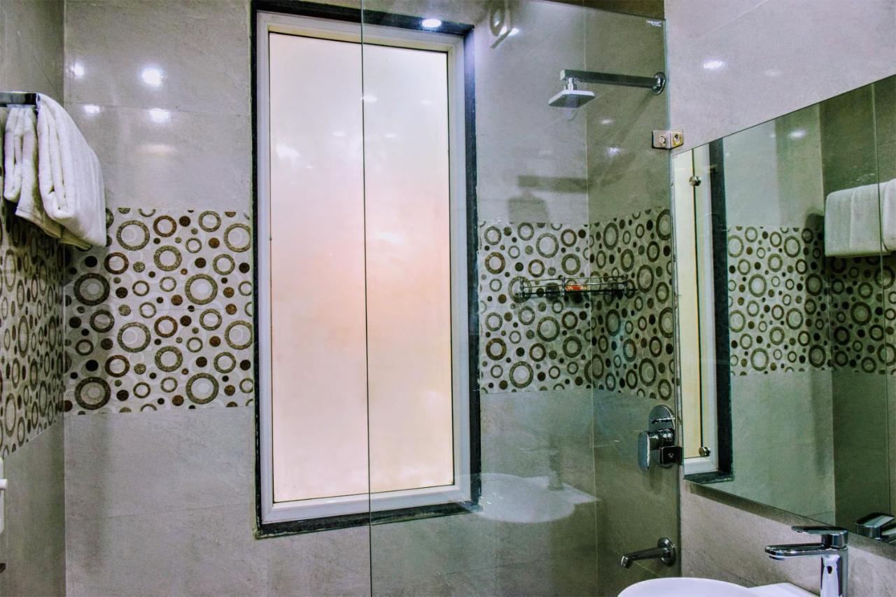 When In - Opposite To Artemis Hospital Hotel 3*