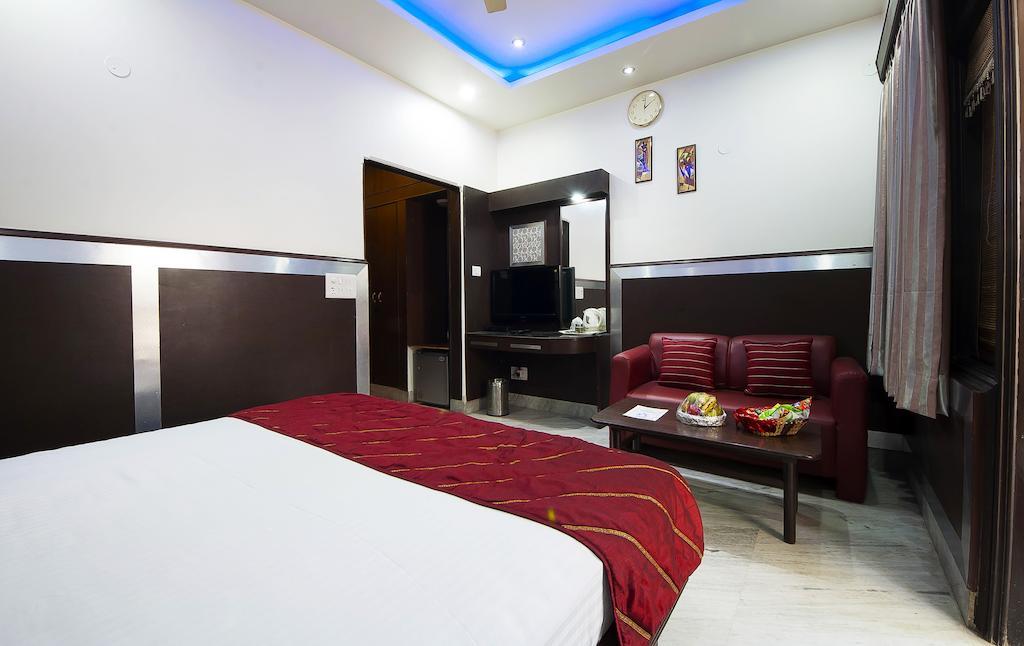 Hotel Rama Residency 3*