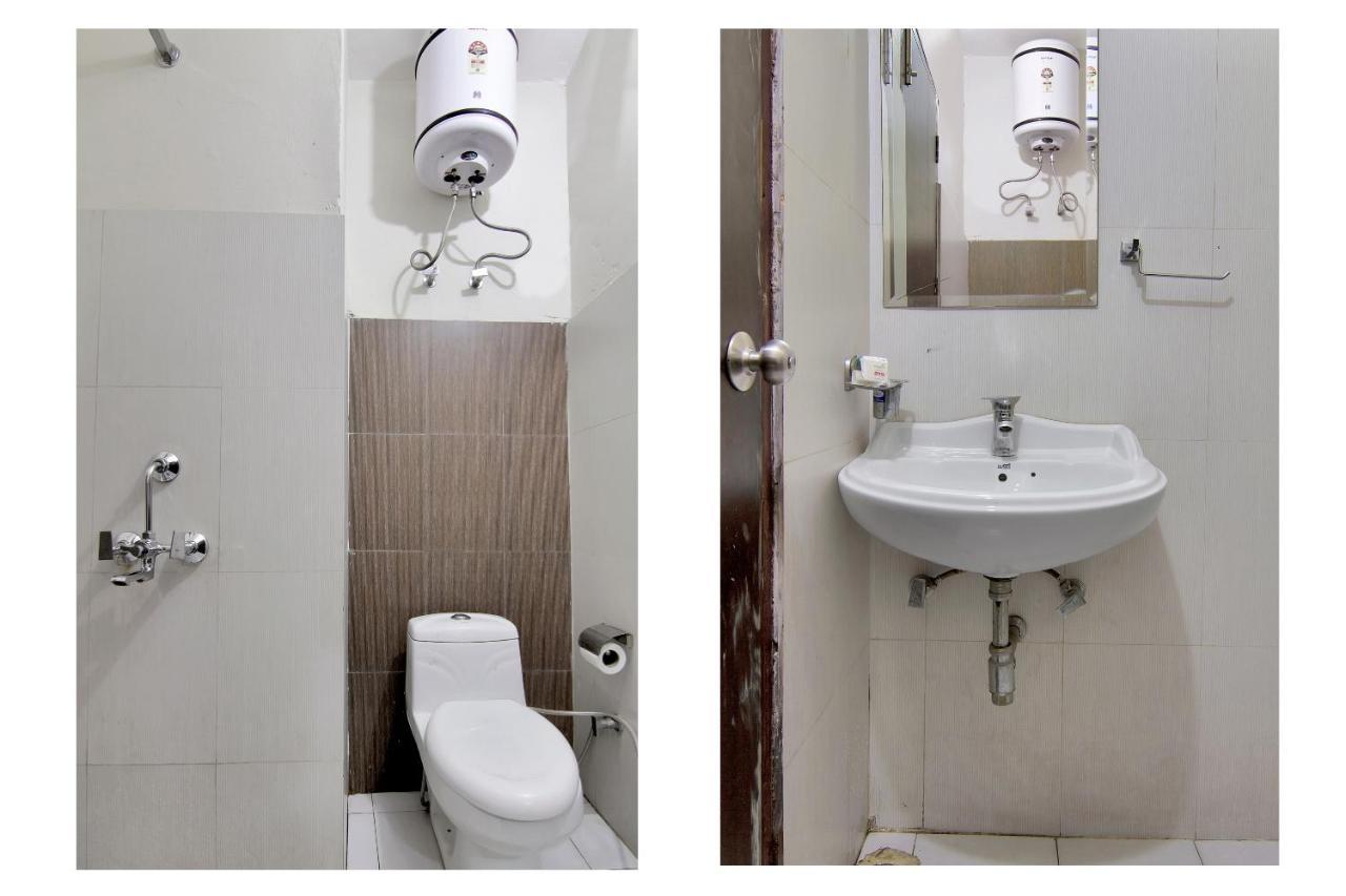 Fabhotel Shree Kanta Hotel