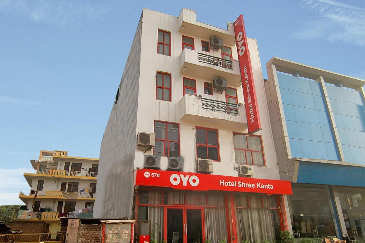 Hotel Fabhotel Shree Kanta Gurgaon