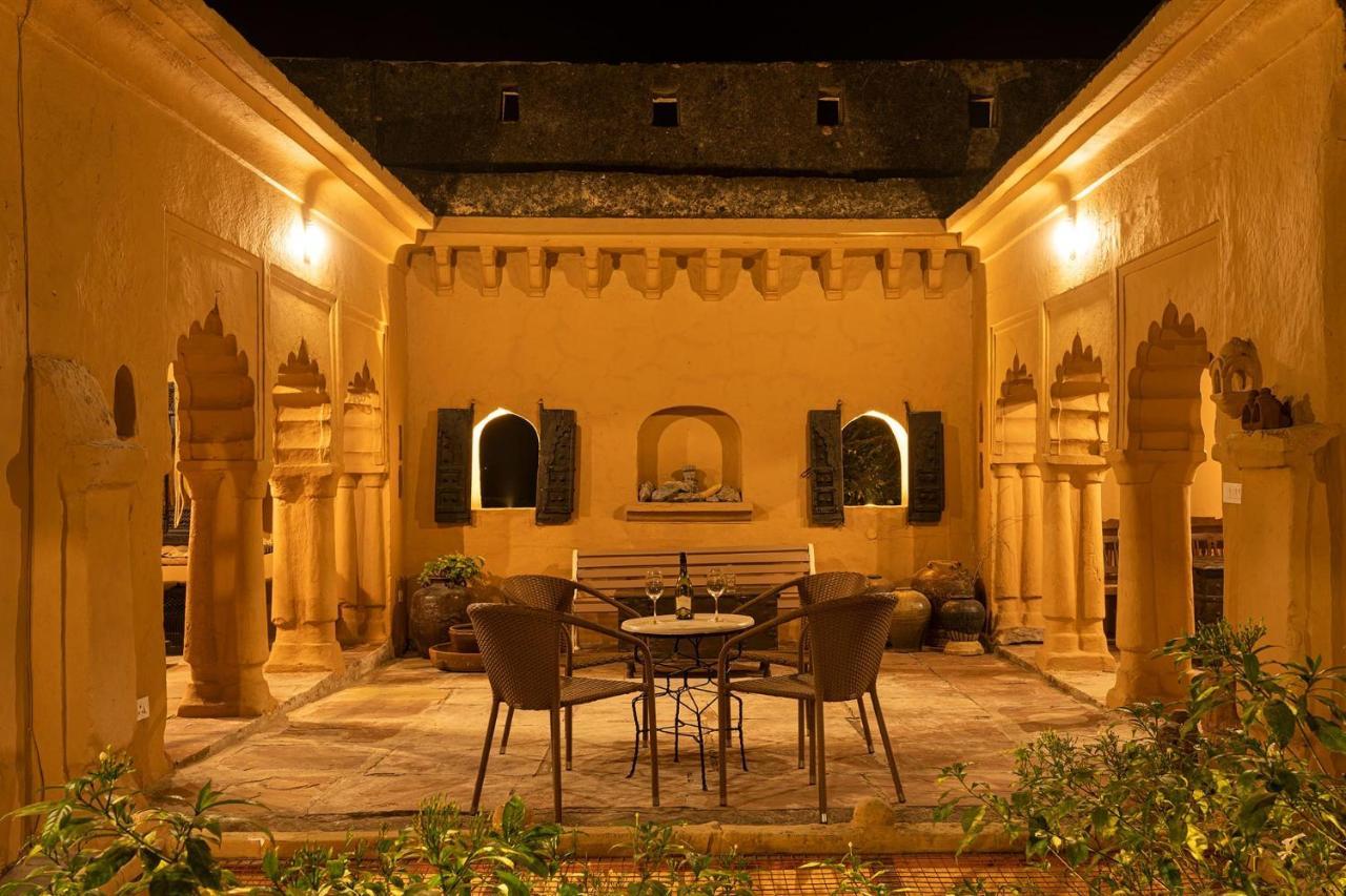 Khohar Haveli With Complimentary Breakfast And Outdoor Pool * Gurgaon