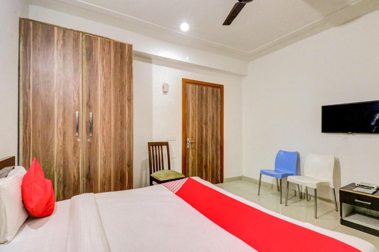 Oyo 71597 The Shivaay Residency 3* Gurgaon