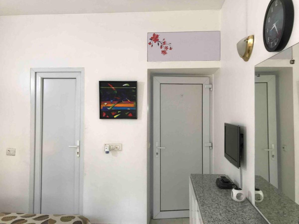 Security & Comfort 2 Bedroom In Gurugram
