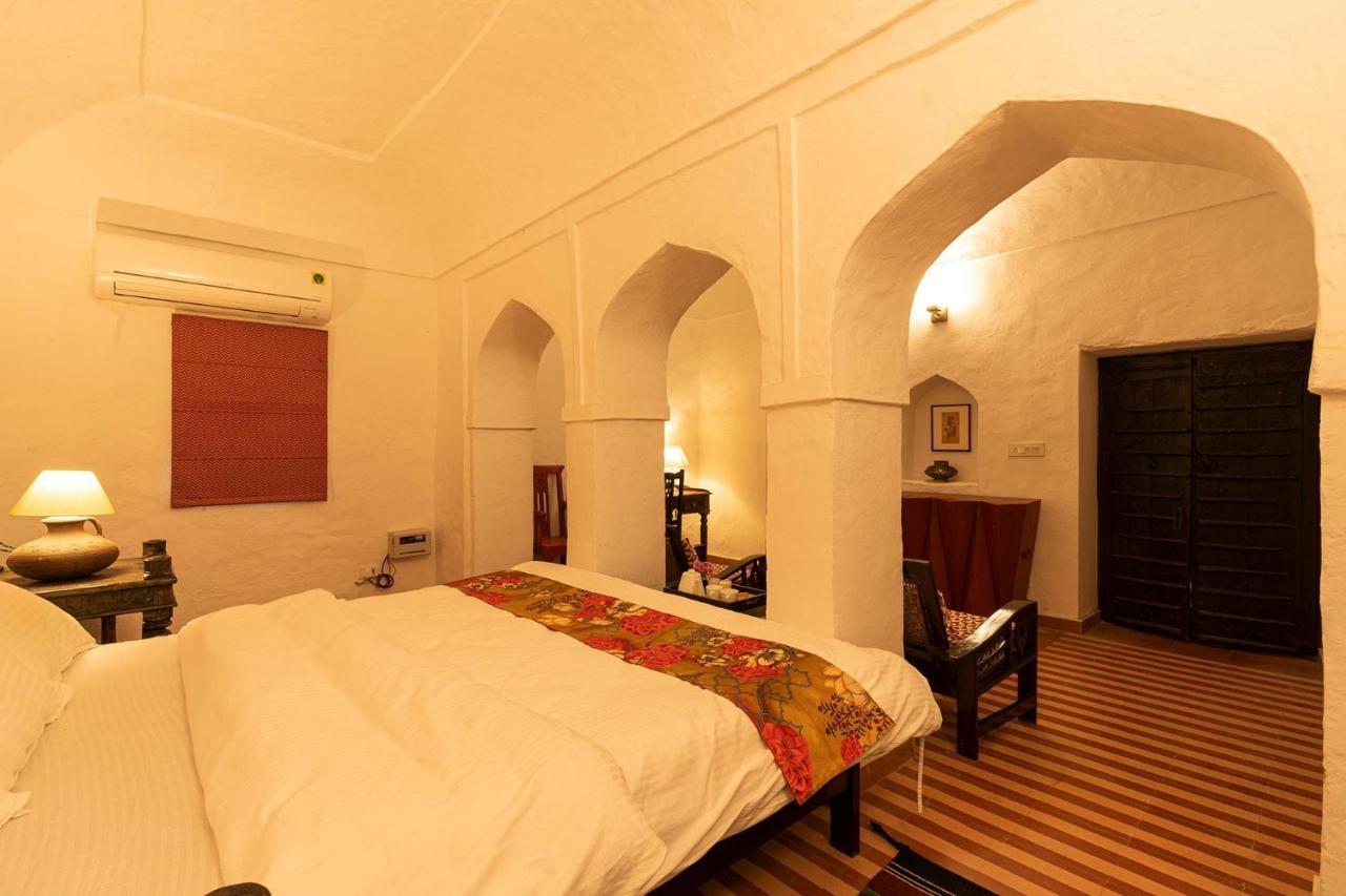 Khohar Haveli With Complimentary Breakfast And Outdoor Pool * Gurgaon