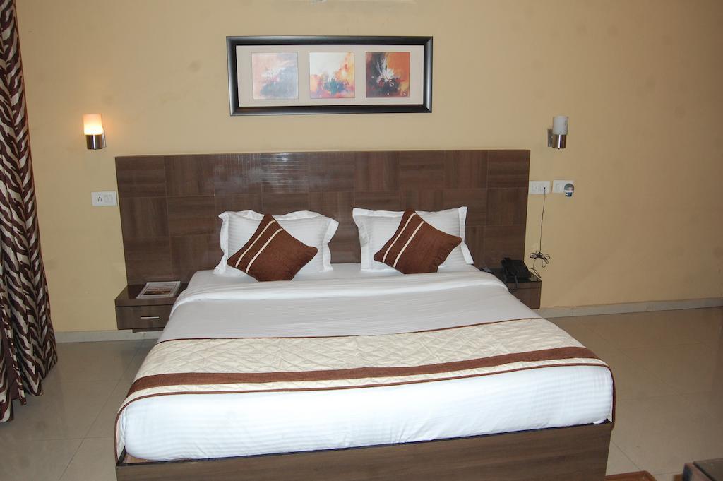 Hotel Allure Gurgaon