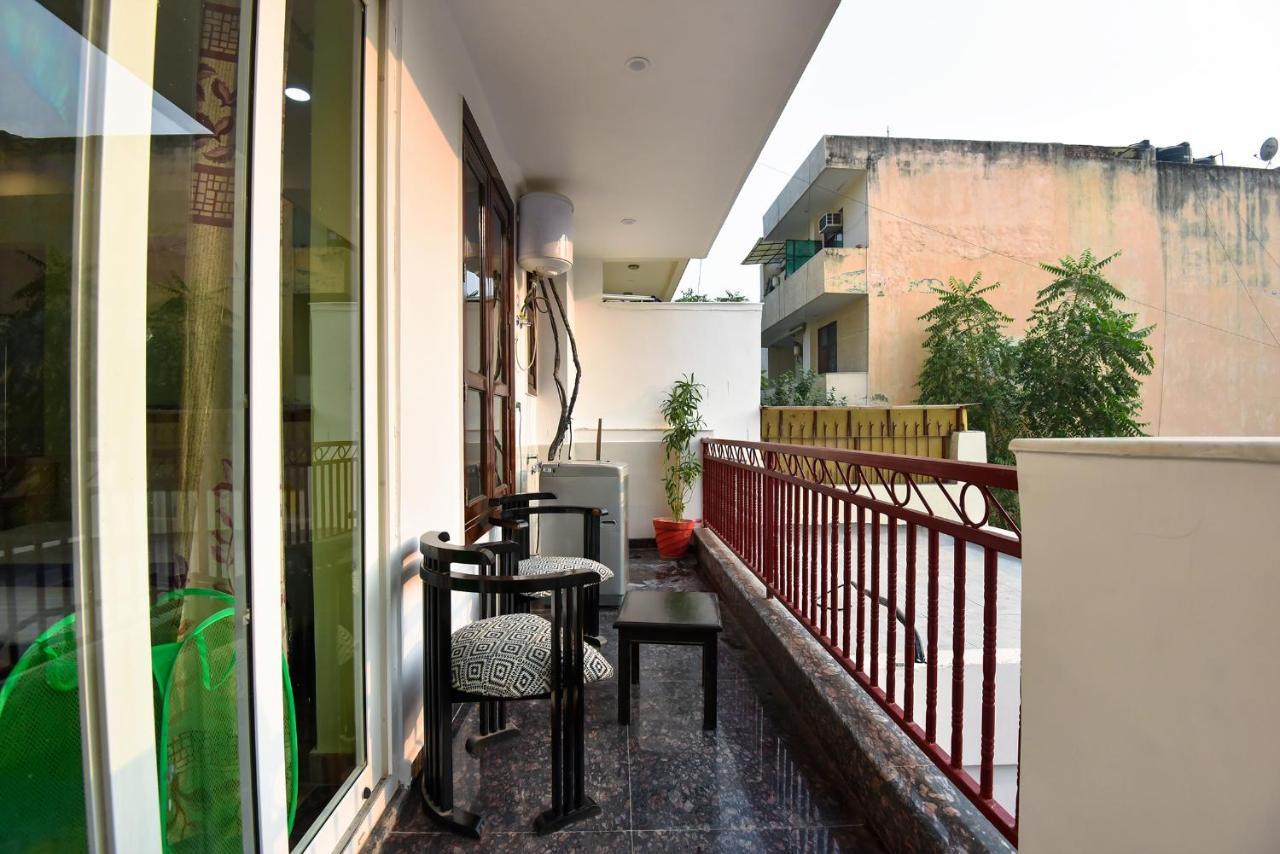 Bedchambers Serviced Apartments, Sector 38 Gurgaon