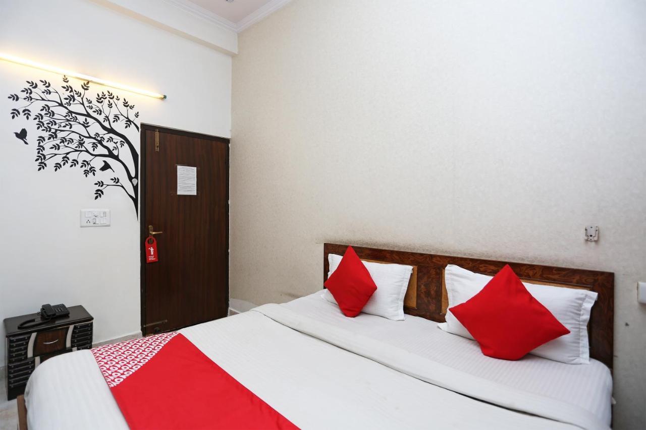 Hotel Oyo Flagship 75559 View