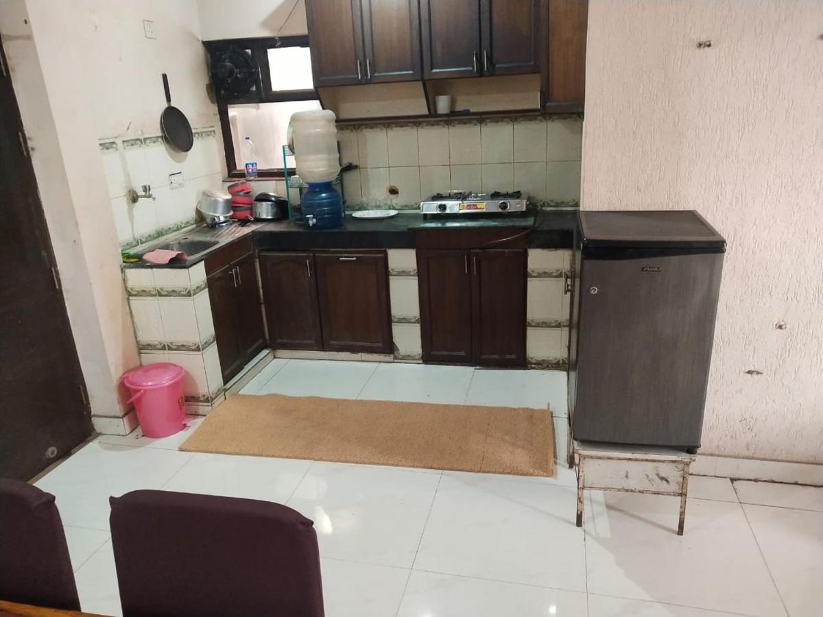 Mufis Homestay, Emerald Compound, New Palam Vihar-2 Apartment Gurgaon