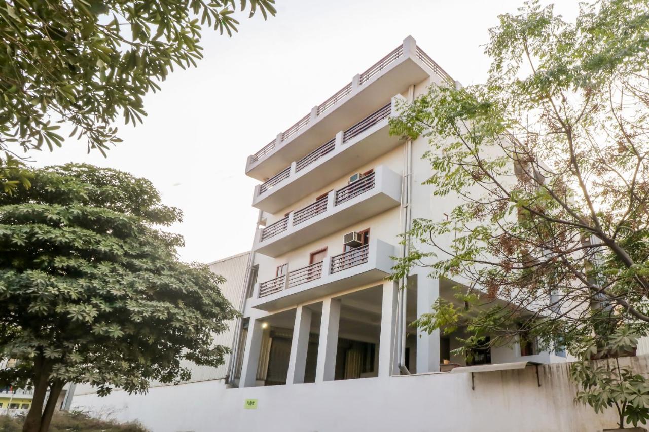 Hotel Oyo 71597 The Shivaay Residency