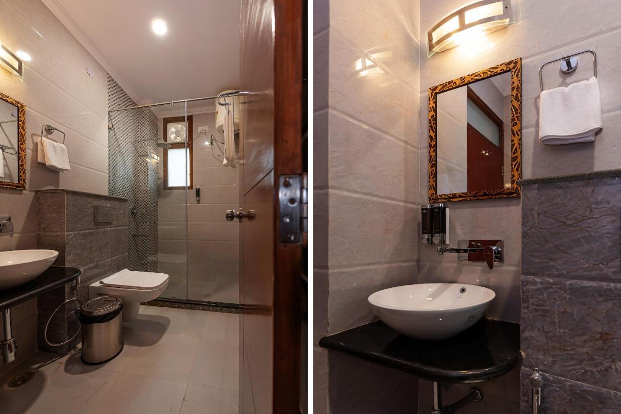 Hotel O Earth Near Bestech Central Square Mall Gurgaon
