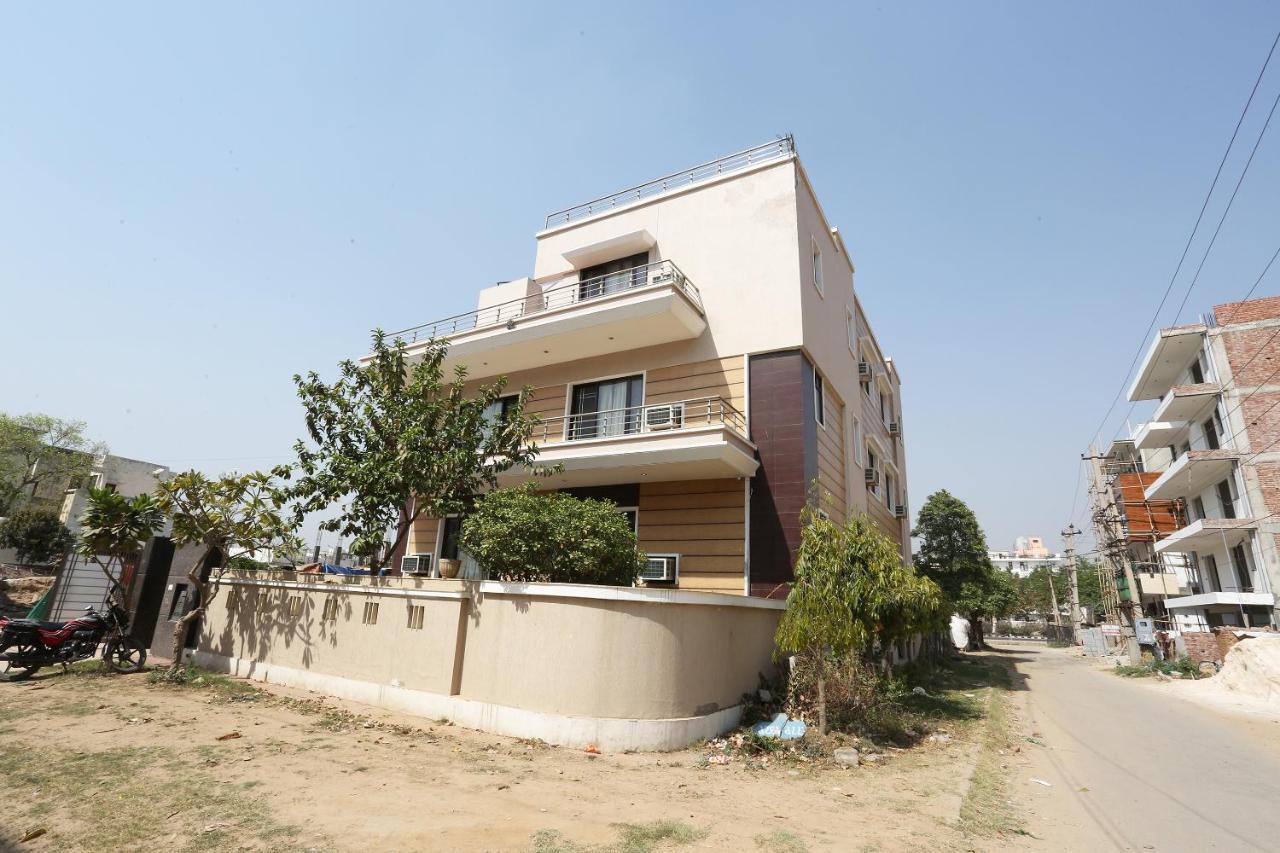 Capital O 19344 Tree Residency 3* Gurgaon