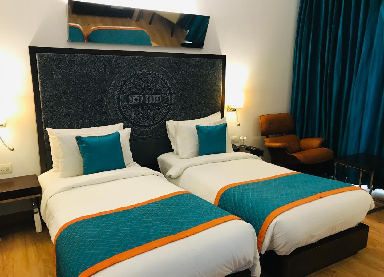 Golden Tulip Centre Hotel 4*