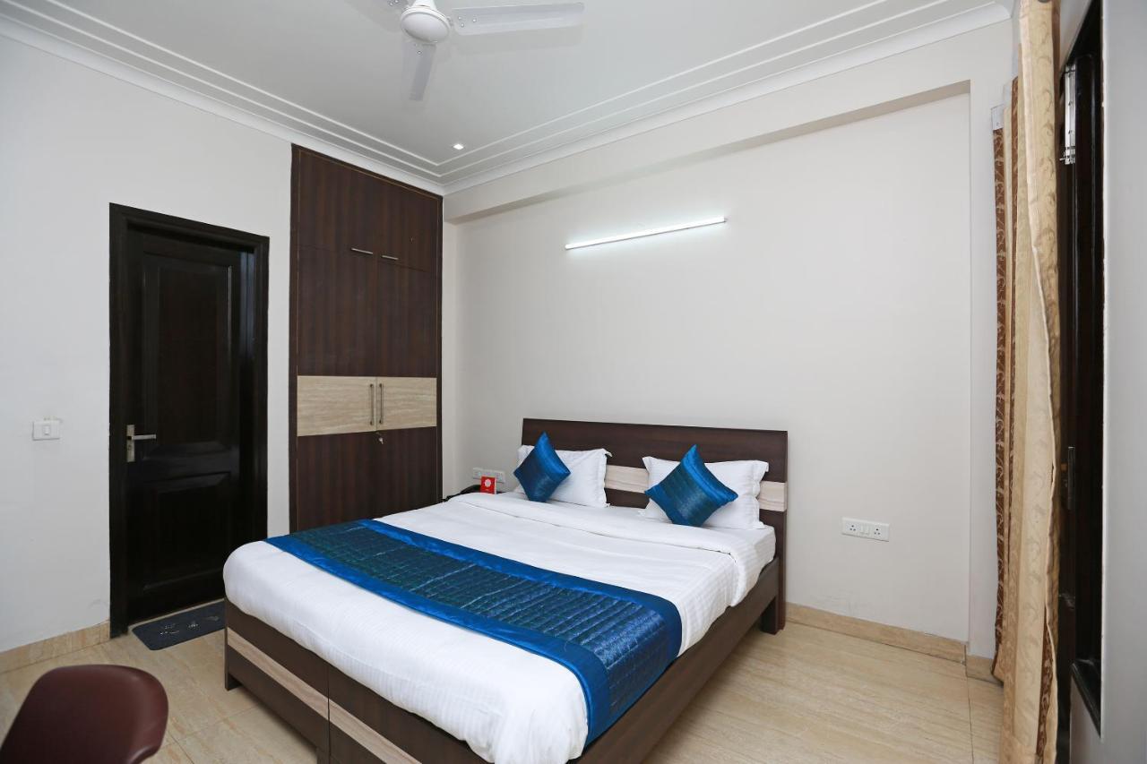 Oyo 11911 Go 3* Gurgaon