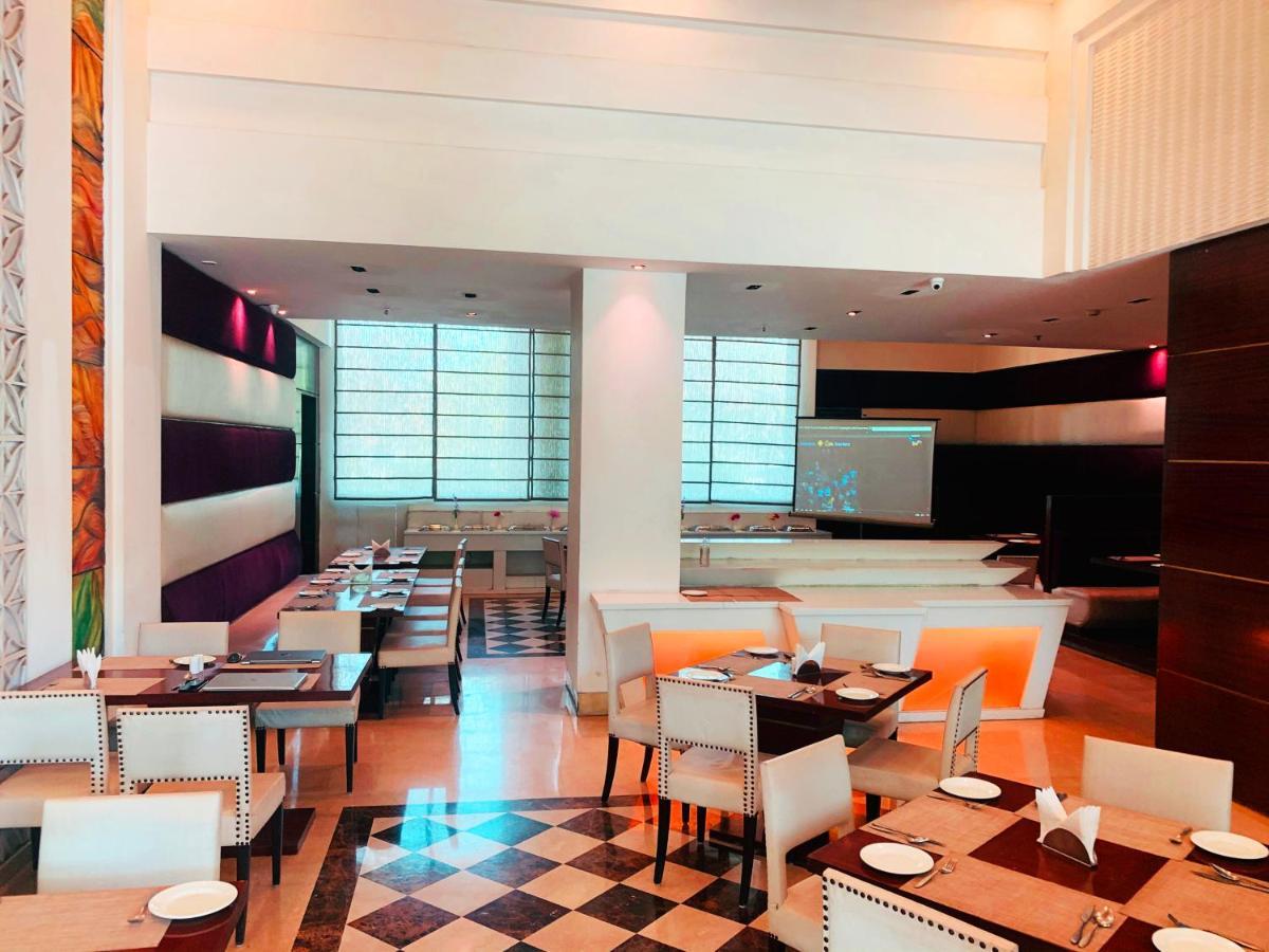 Hotel The Galgotias Gurugram