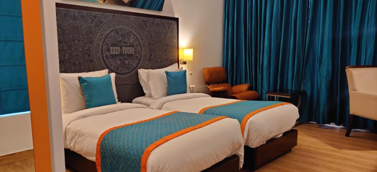 Golden Tulip Centre Hotel