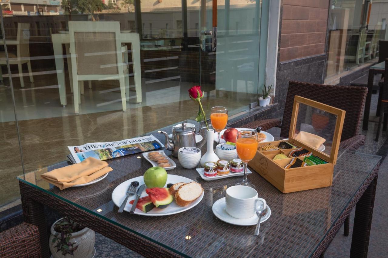 Rosewood Hotel,