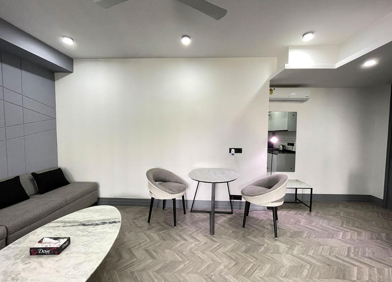 Bedchambers Serviced Apartments, Mg Road