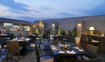 Radisson Sector 29 Gurugram Hotel 5*