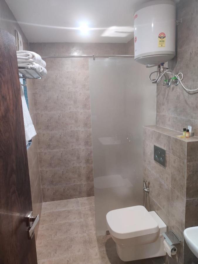 Hotel Paras 3*