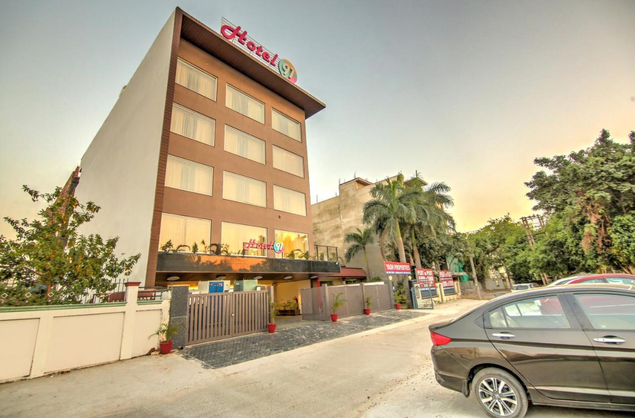 91 Huda Centre Hotel